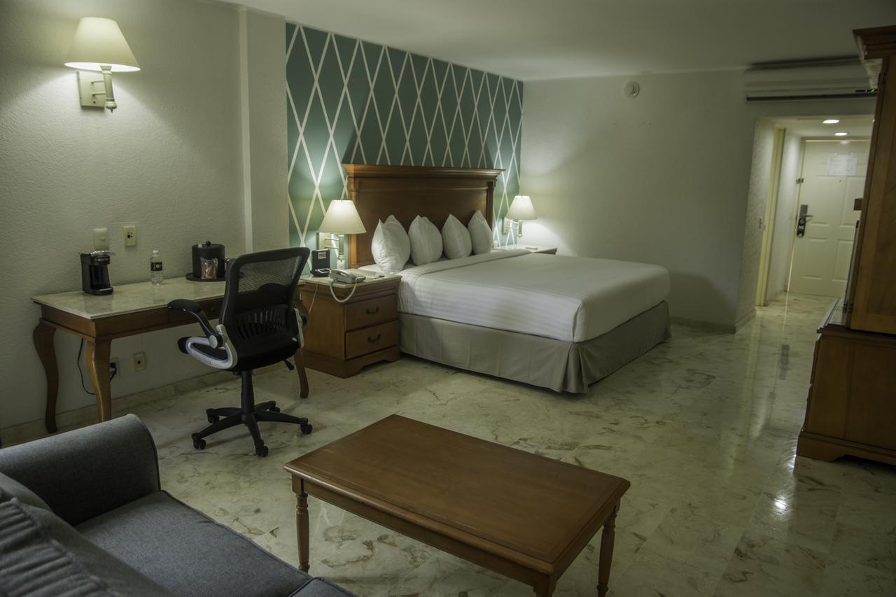 Continental Caribe Bay Chetumal Exterior foto